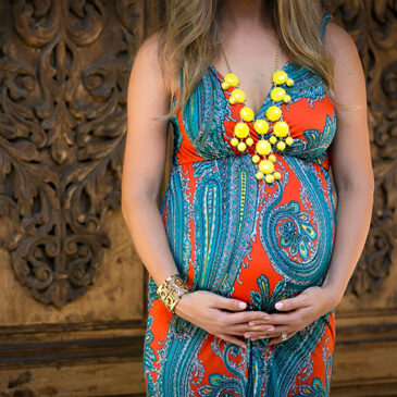 The Hart Maternity Photos • Austin Newborn Photographer