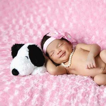 Introducing Isabela René • Austin Newborn Photographer
