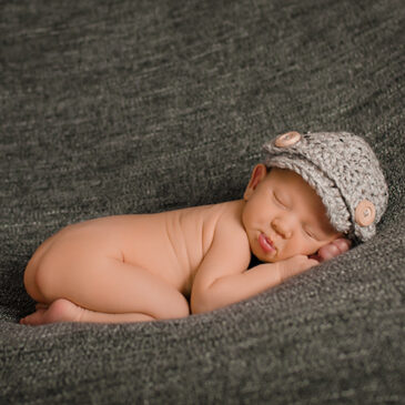 Compliments from Savvy Moms • Houston Newborn Photographer