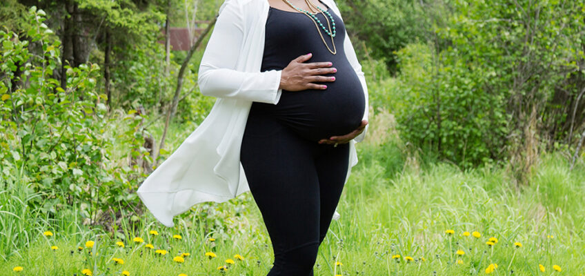 Savvy Images Spring Maternity Photo